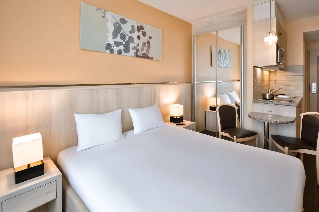 Aparthotel Adagio Genève Mont-Blanc 3*,  Suisse