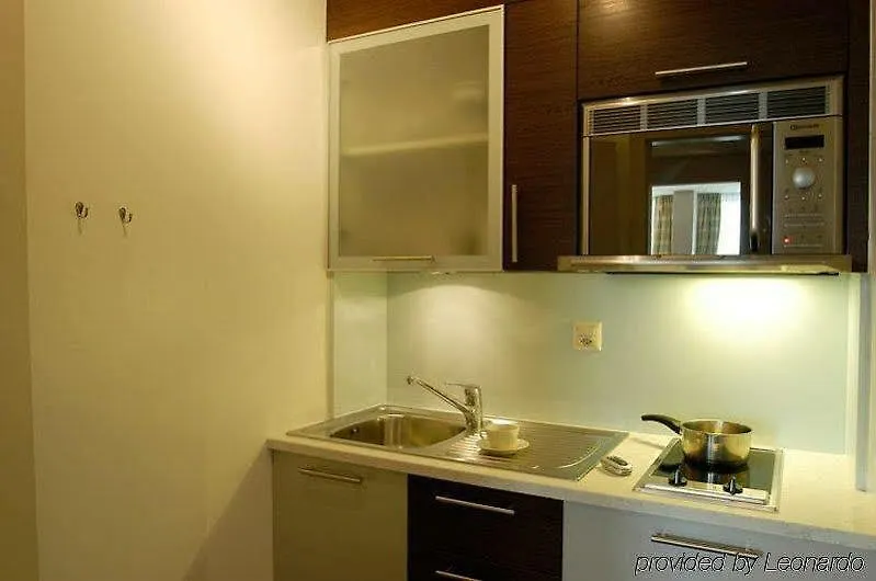 Aparthotel Adagio Geneve Mont-Blanc 3*, Ginebra